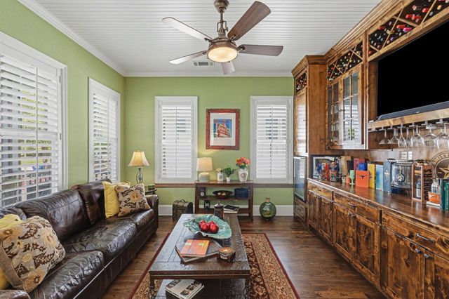 809 W Louisiana Street, Mckinney, TX 75069