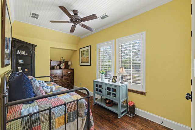 809 W Louisiana Street, Mckinney, TX 75069