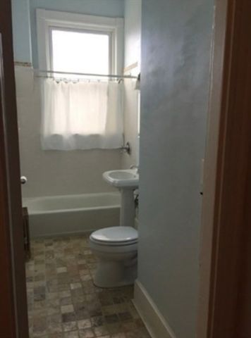554 East 4th Street 6, Boston, MA 02127