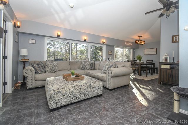 16230 Flint Ridge Drive, Kansas, OK 74347