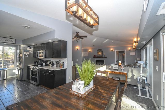 16230 Flint Ridge Drive, Kansas, OK 74347