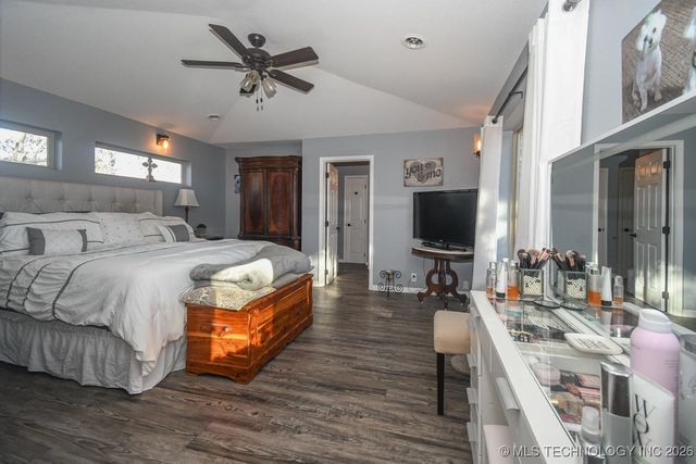 16230 Flint Ridge Drive, Kansas, OK 74347