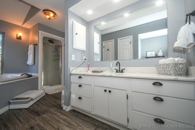 16230 Flint Ridge Drive, Kansas, OK 74347