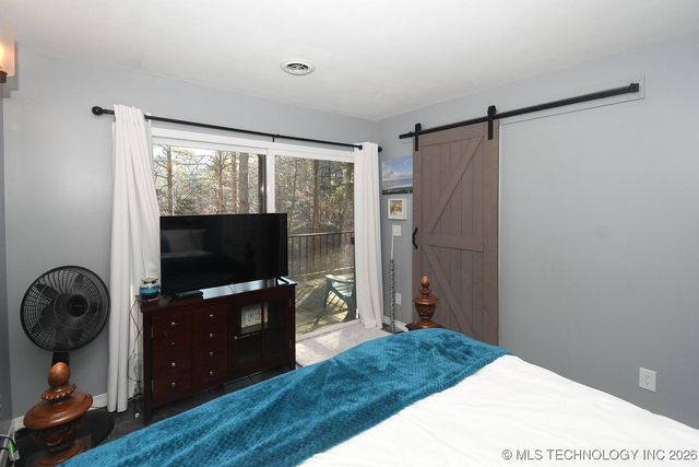 16230 Flint Ridge Drive, Kansas, OK 74347