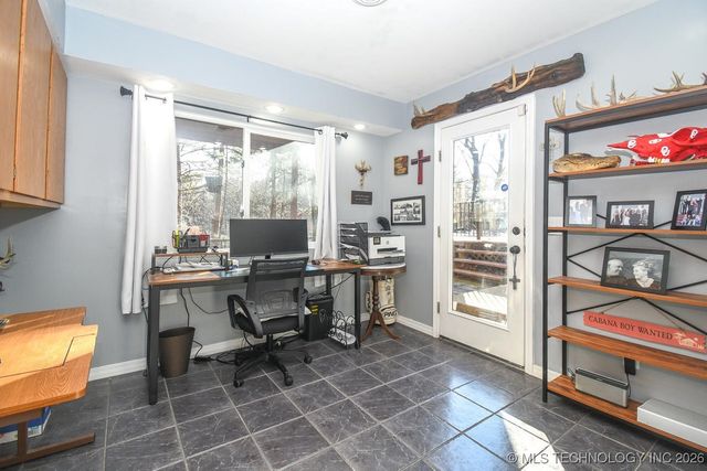 16230 Flint Ridge Drive, Kansas, OK 74347