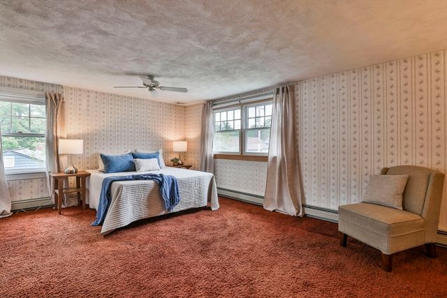 21 Preston St, Wakefield, MA 01880