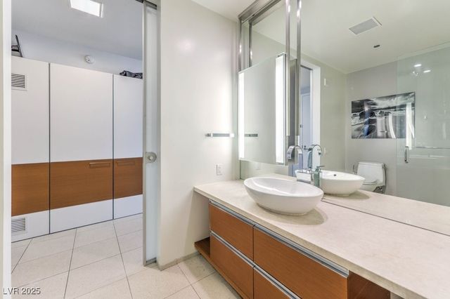 3722 Las Vegas Boulevard 708, Las Vegas, NV 89158