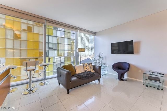 3722 Las Vegas Boulevard 708, Las Vegas, NV 89158