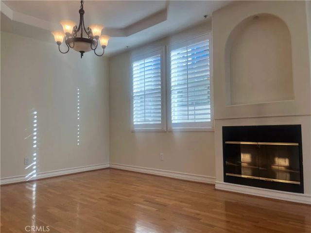 10623 Moorpark Street 1, Toluca Lake, CA 91602