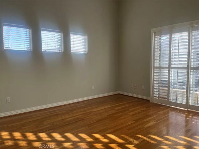 10623 Moorpark Street 1, Toluca Lake, CA 91602