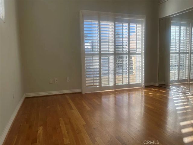 10623 Moorpark Street 1, Toluca Lake, CA 91602