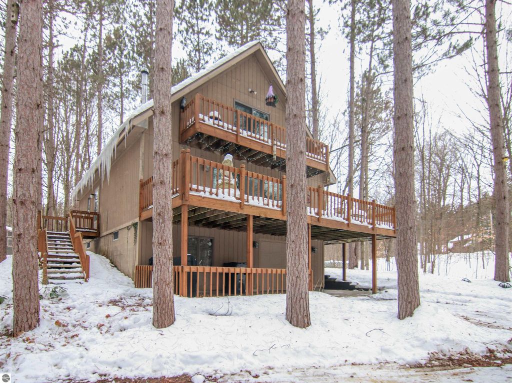 Image 1 of property listing at 7864 Chippewa Drive # 38, Thompsonville, MI 49683