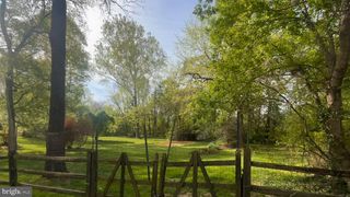 11801 PINEY MEETINGHOUSE RD, Potomac, MD 20854
