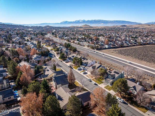 5466 Santa Rosa Avenue, Sparks, NV 89436