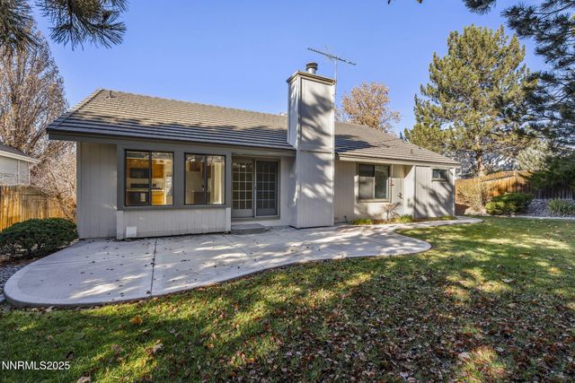 5466 Santa Rosa Avenue, Sparks, NV 89436