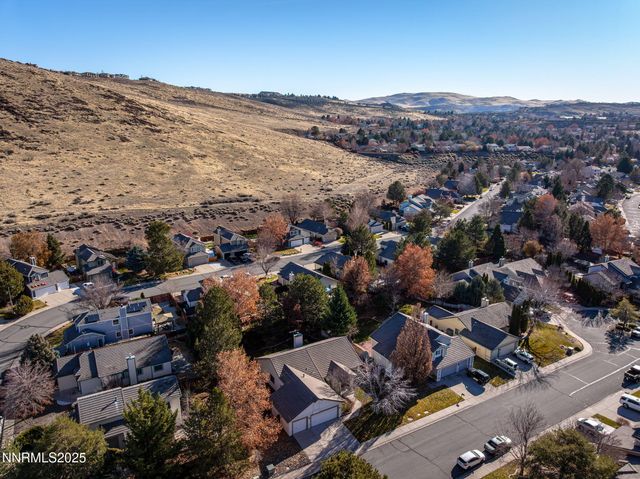 5466 Santa Rosa Avenue, Sparks, NV 89436