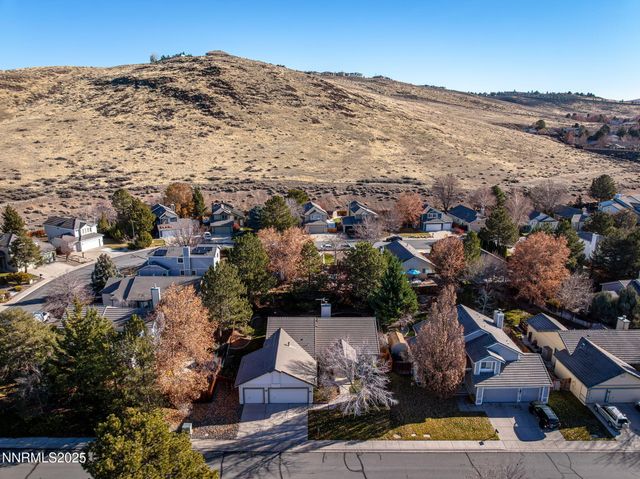 5466 Santa Rosa Avenue, Sparks, NV 89436