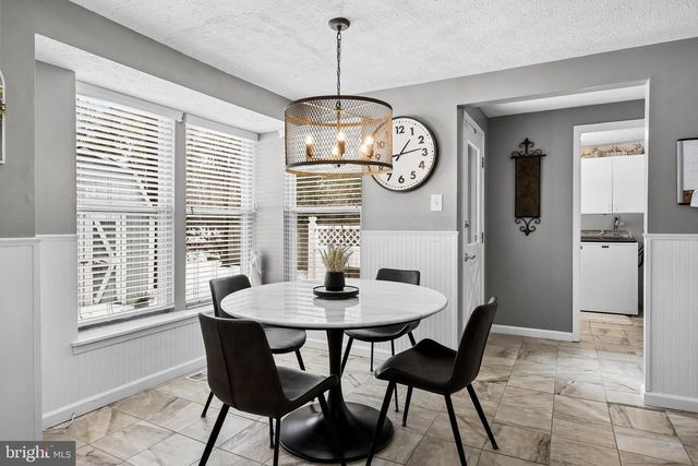 39 LADY DIANA CIR, Marlton, NJ 08053