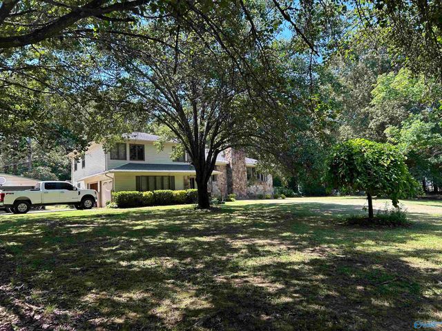 630 Carolyn Court, Gadsden, AL 35901