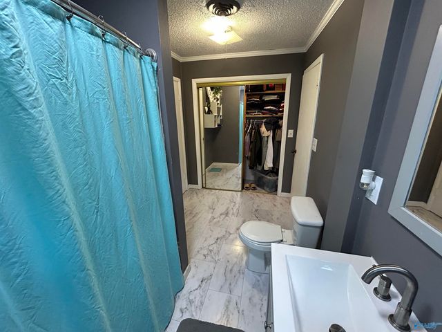630 Carolyn Court, Gadsden, AL 35901