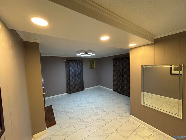 630 Carolyn Court, Gadsden, AL 35901