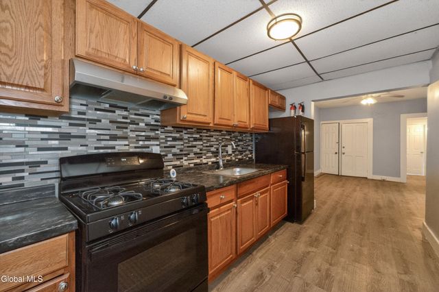 512 1st Street, Albany, NY 12206