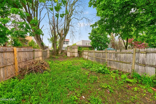512 1st Street, Albany, NY 12206