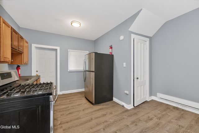 512 1st Street, Albany, NY 12206