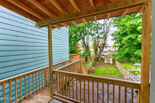 512 1st Street, Albany, NY 12206