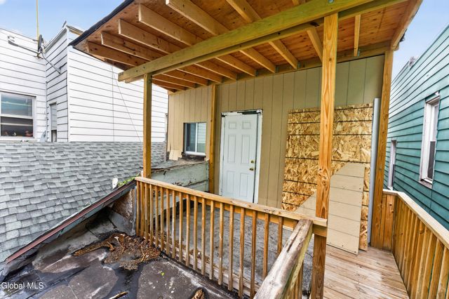 512 1st Street, Albany, NY 12206