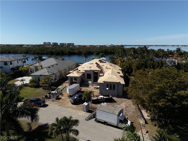 6901 Deep Lagoon LN, Fort Myers, FL 33919