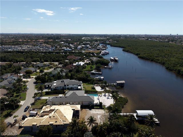 6901 Deep Lagoon LN, Fort Myers, FL 33919