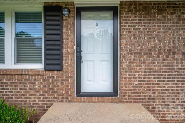 611 Borders Road, Shelby, NC 28150