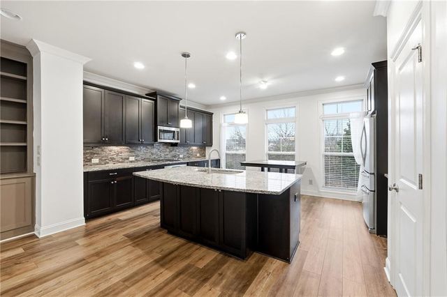 7809 Laurel Crest Drive, Suwanee, GA 30024