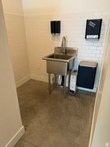 1059 E 900 S, Salt Lake City, UT 84105