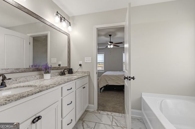121 Rambo Way, Perry, GA 31069