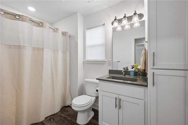 5232 N Cambridge Avenue, Kansas City, MO 64119