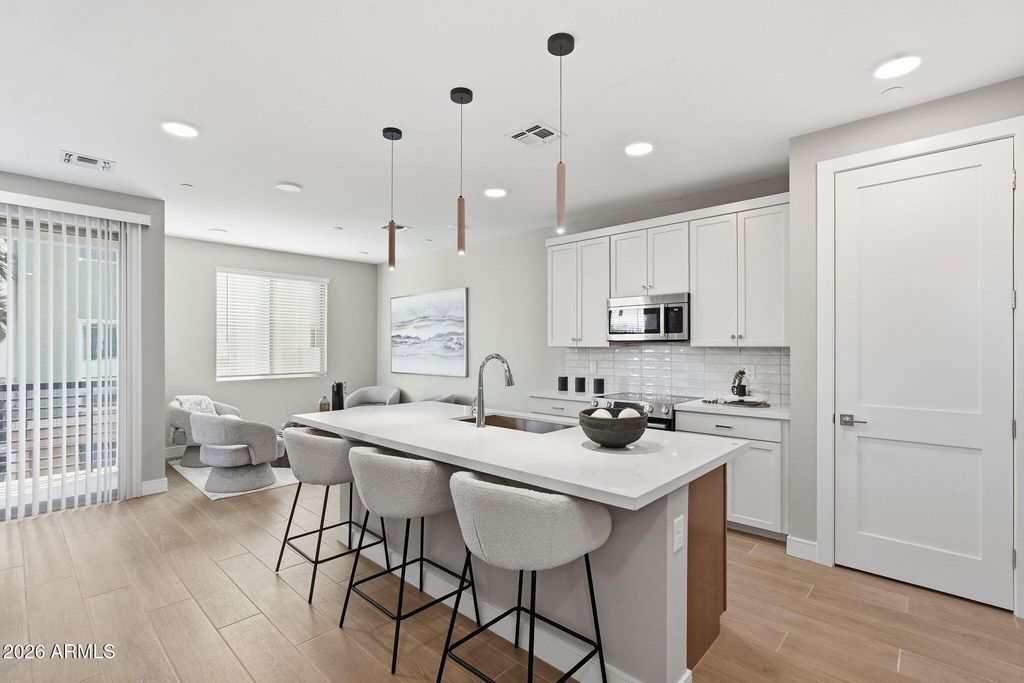 850 N 8th Avenue 11, Phoenix, AZ 85007