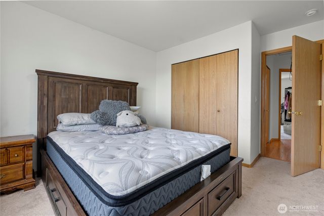 13617 68th Avenue Ct E, Puyallup, WA 98373