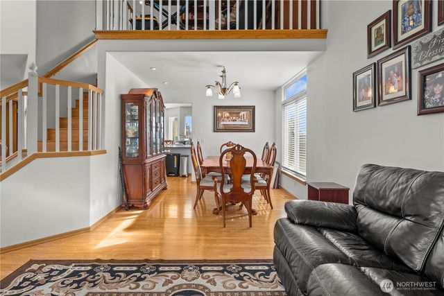 13617 68th Avenue Ct E, Puyallup, WA 98373