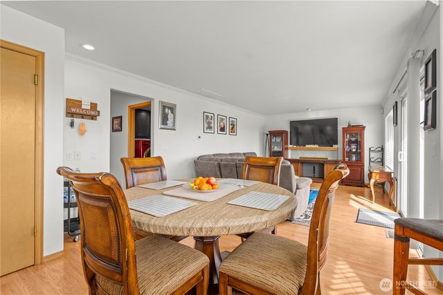 13617 68th Avenue Ct E, Puyallup, WA 98373