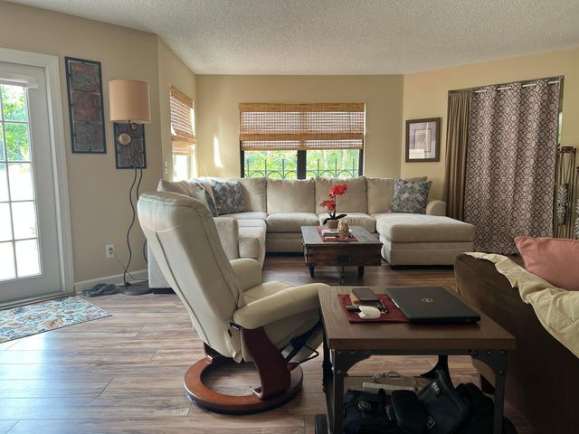 13 Uno Lago Drive, Juno Beach, FL 33408