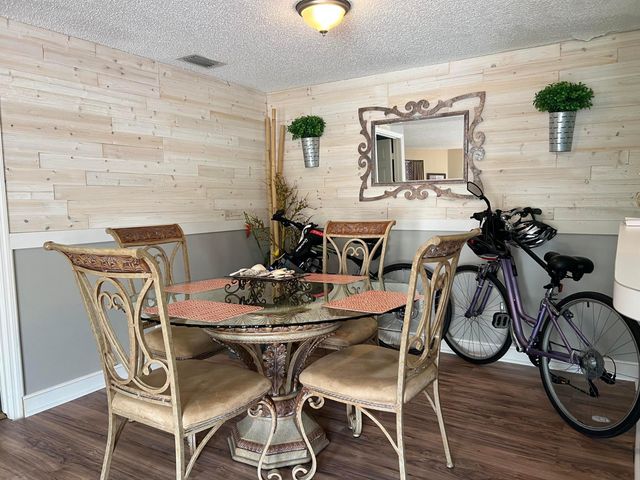 13 Uno Lago Drive, Juno Beach, FL 33408