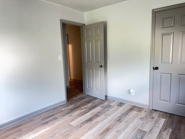 30 Gilbert Terrace, Machesney Park, IL 61115