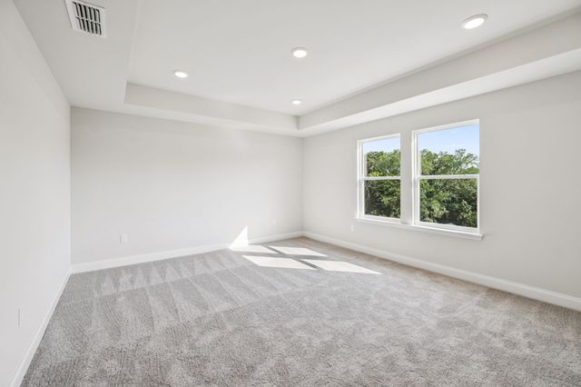 118 Dahlia Dr, La Vergne, TN 37086