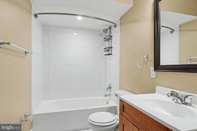 1342 TOWSON ST, Baltimore, MD 21230