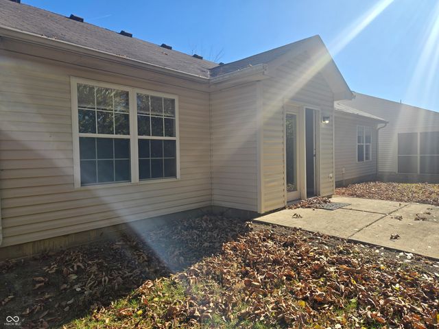 12220 Sweet Creek Trail, Fishers, IN 46037