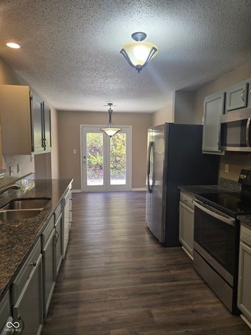 12220 Sweet Creek Trail, Fishers, IN 46037