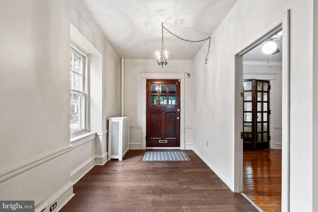 902 WYNNEWOOD RD, Philadelphia, PA 19151