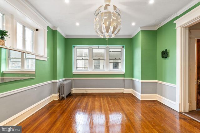 902 WYNNEWOOD RD, Philadelphia, PA 19151